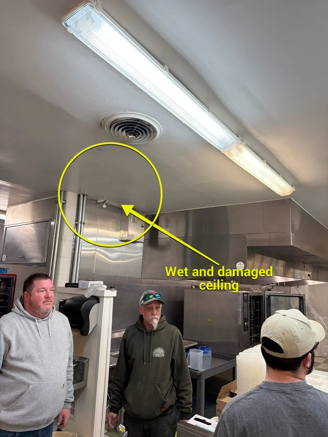Commercial water mitigation in Hampton Park, Indiana